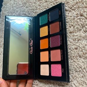 Violet Voss Essentials Pro Series Eyeshadow